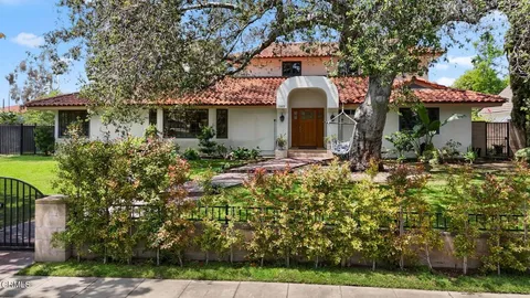 1525 Waverly Road, San Marino, CA MLS: P1-22124