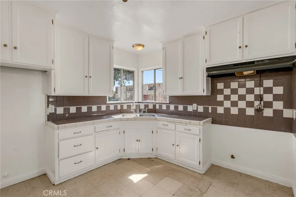 Additional image 44 of 3221 W 113th Street, Inglewood, CA 90303