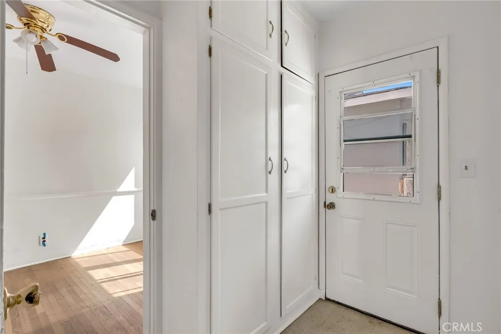 Additional image 16 of 3221 W 113th Street, Inglewood, CA 90303