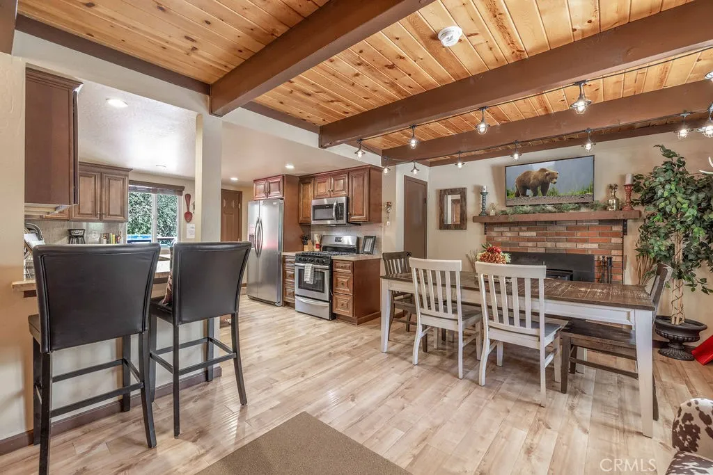 Additional image 6 of 373 Crystal Lake Rd, Big Bear Lake, CA 92315