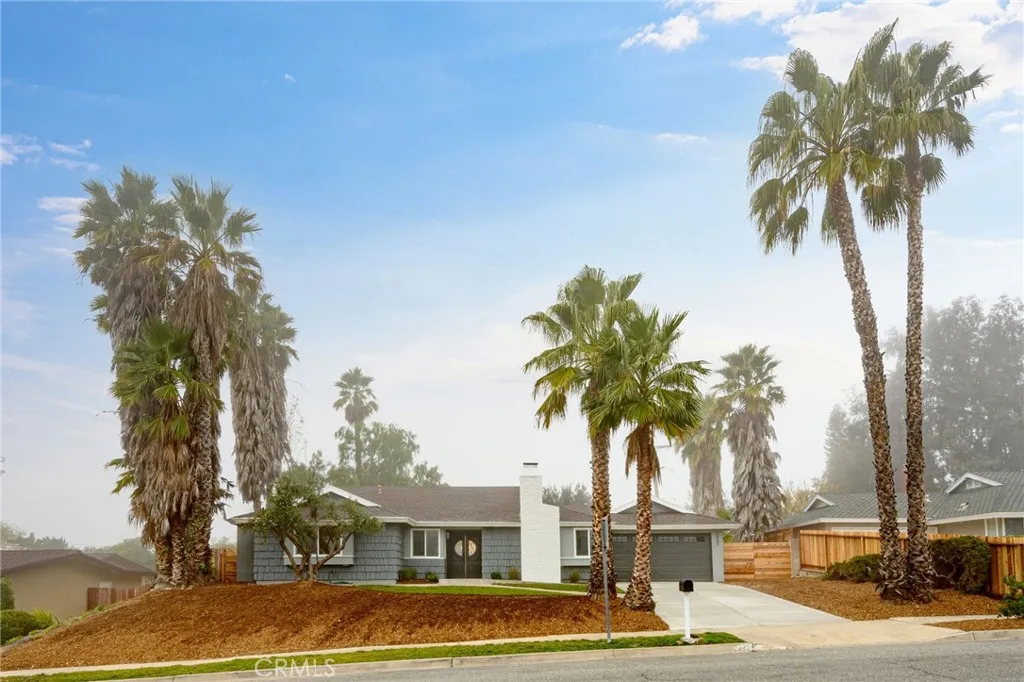 2447 Young Avenue, Thousand Oaks, CA 91360