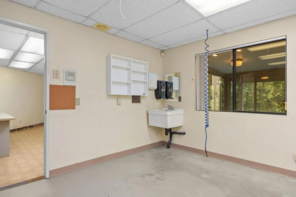 Additional image 106 of 103 Alta Mesa Drive, Vista, CA 92084