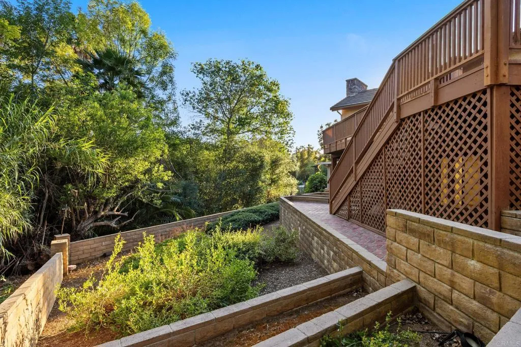 Additional image 98 of 103 Alta Mesa Drive, Vista, CA 92084