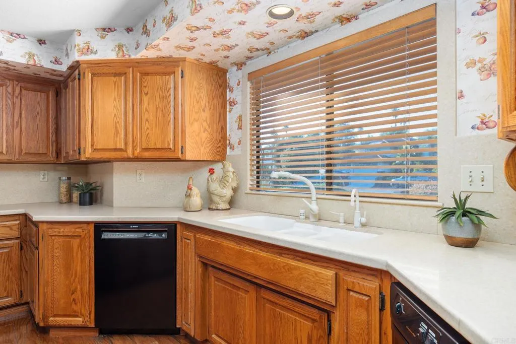 Additional image 81 of 103 Alta Mesa Drive, Vista, CA 92084