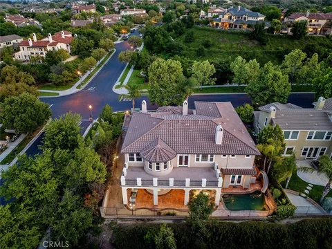 26406 Valley Oak Lane, Valencia, CA MLS: SR24100738