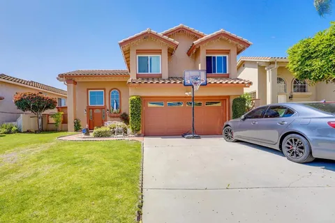 2458 Sawgrass St, El Cajon, CA MLS: PTP2502528