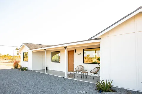 1224 Luna Mesa Road, Yucca Valley, CA 92284 - MLS#: JT25078988