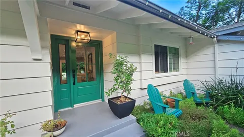 3286 Mandeville Canyon Road, Los Angeles, CA MLS: OC25047038