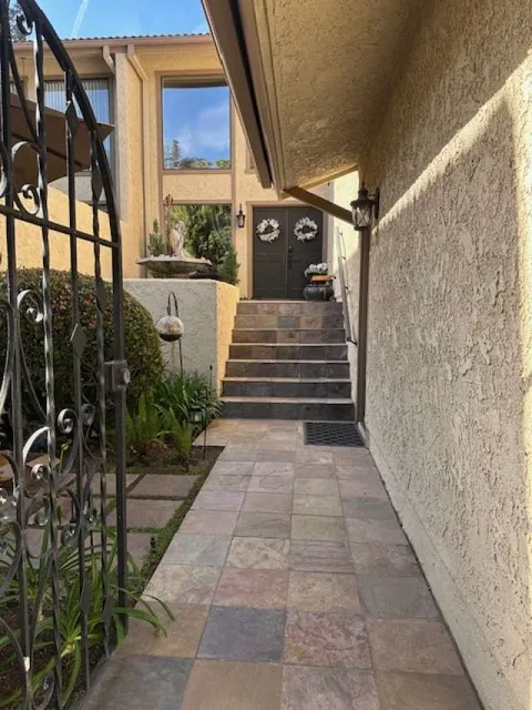 61 Paseo Esplendido, Camarillo, CA MLS: FR25096155