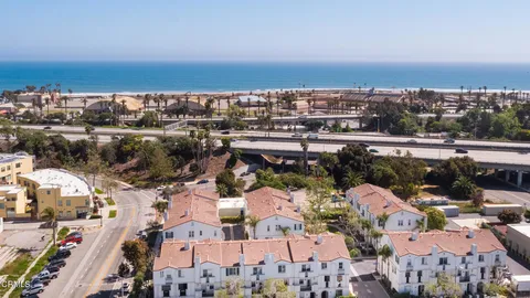 148 Beach Side Court, Ventura, CA MLS: V1-29857