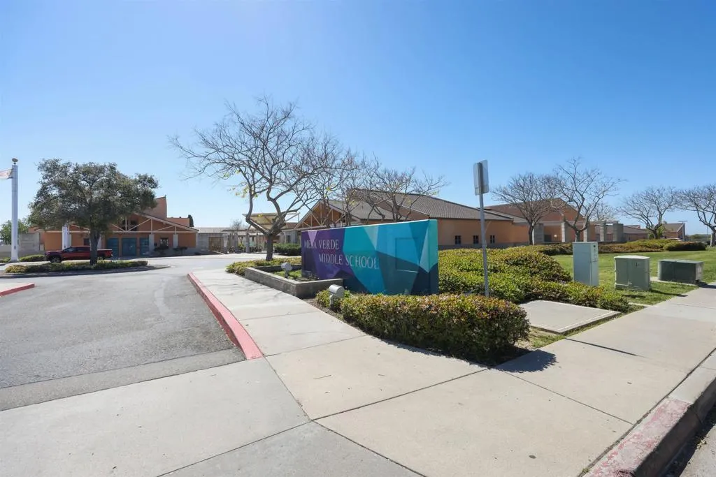 8368 Entreken Way, San Diego, CA 92129