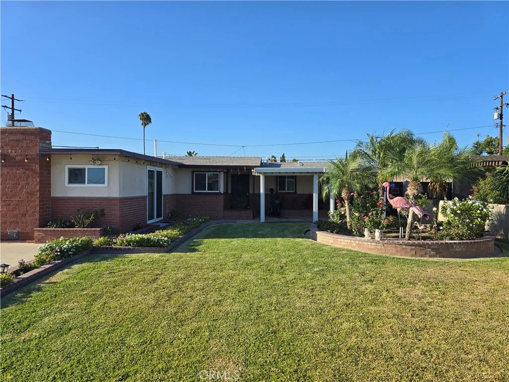 9871 Chanticleer Rd, Anaheim, CA 92804