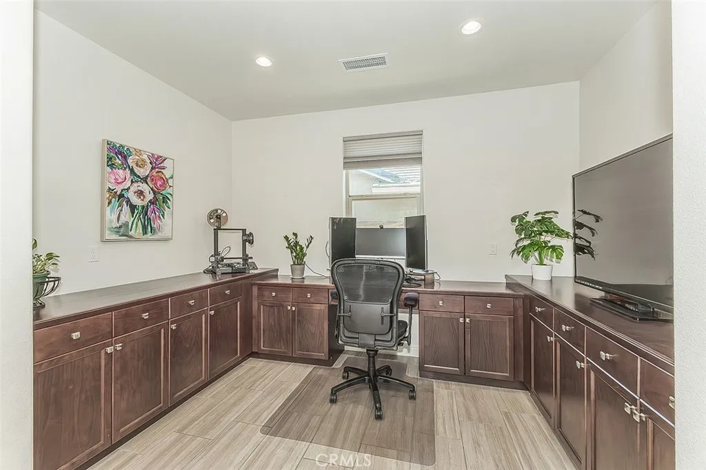 Additional image 95 of 877 Treasure Hills Dr, Madera, CA 93636