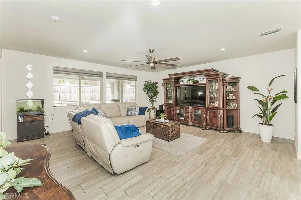 Additional image 82 of 877 Treasure Hills Dr, Madera, CA 93636