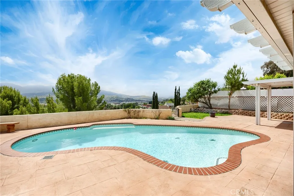 Additional image 88 of 16738 Goodvale Rd, Canyon Country, CA 91387