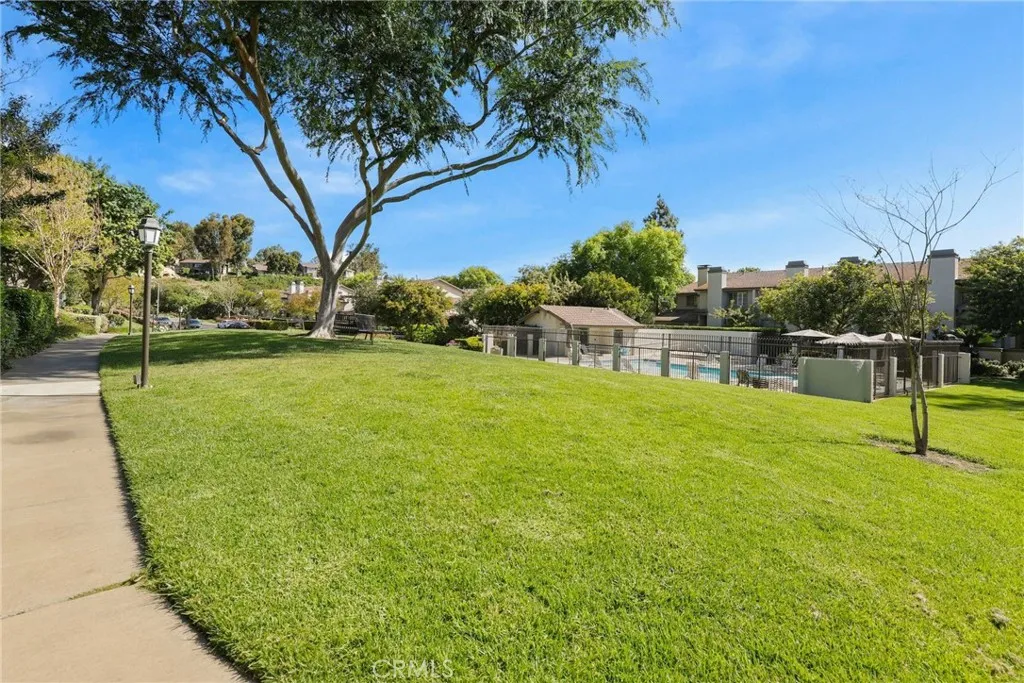 28 Starlight, Irvine, CA 92603