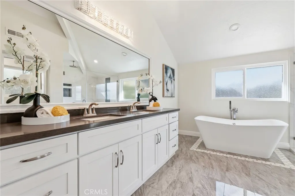 Additional image 29 of 28 Starlight, Irvine, CA 92603