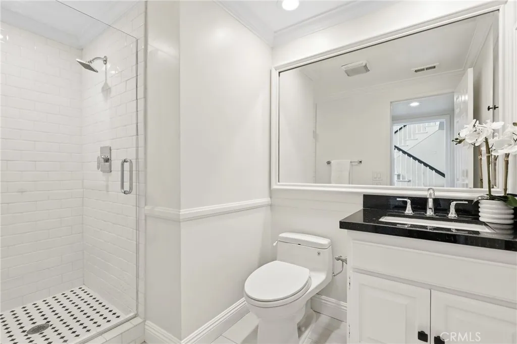 Additional image 22 of 28 Starlight, Irvine, CA 92603