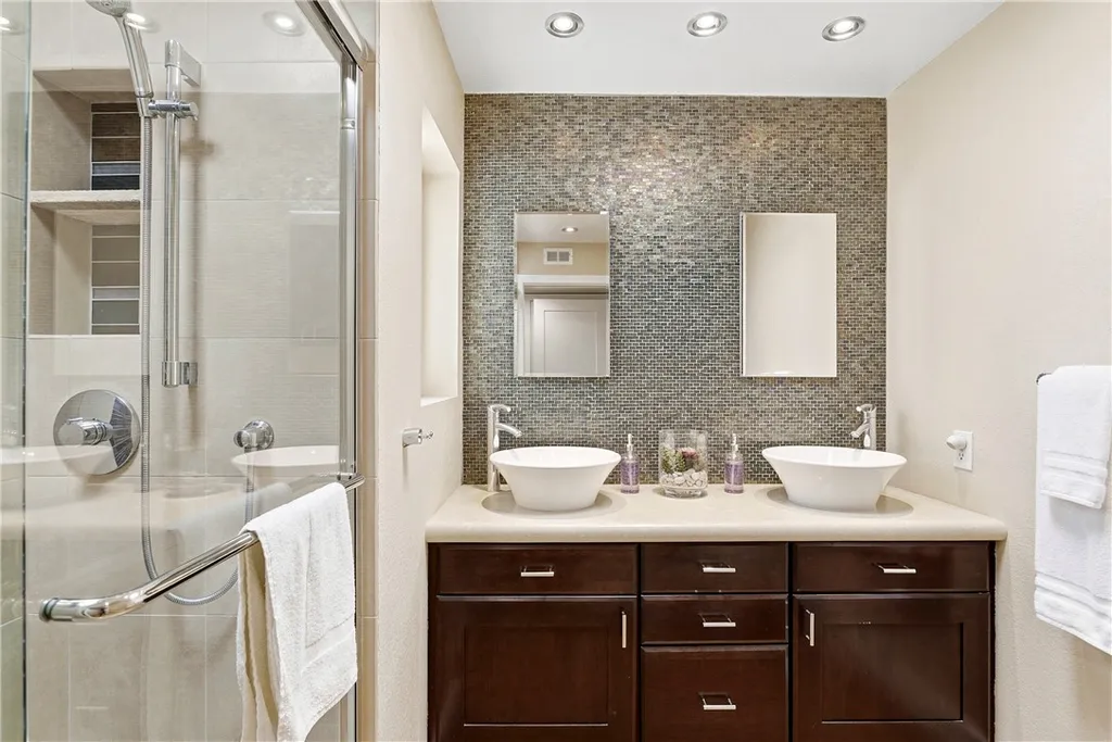 Additional image 20 of 223 14th Street, Huntington Beach, CA 92648