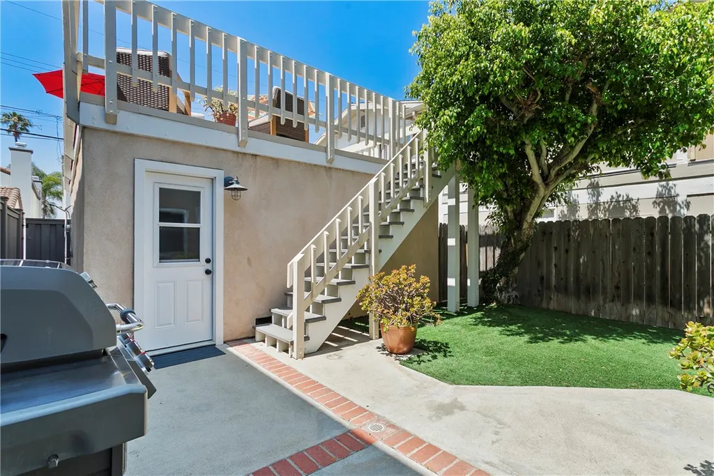 Additional image 29 of 223 14th Street, Huntington Beach, CA 92648