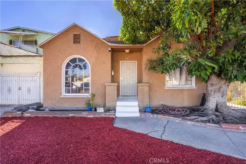144 W 101st Street, Los Angeles, CA MLS: TR25107798