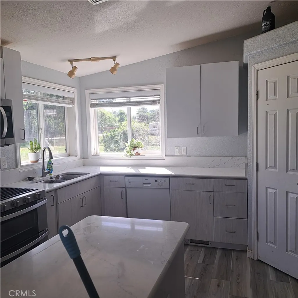 6250 Custer Lane, Oroville, CA 95966