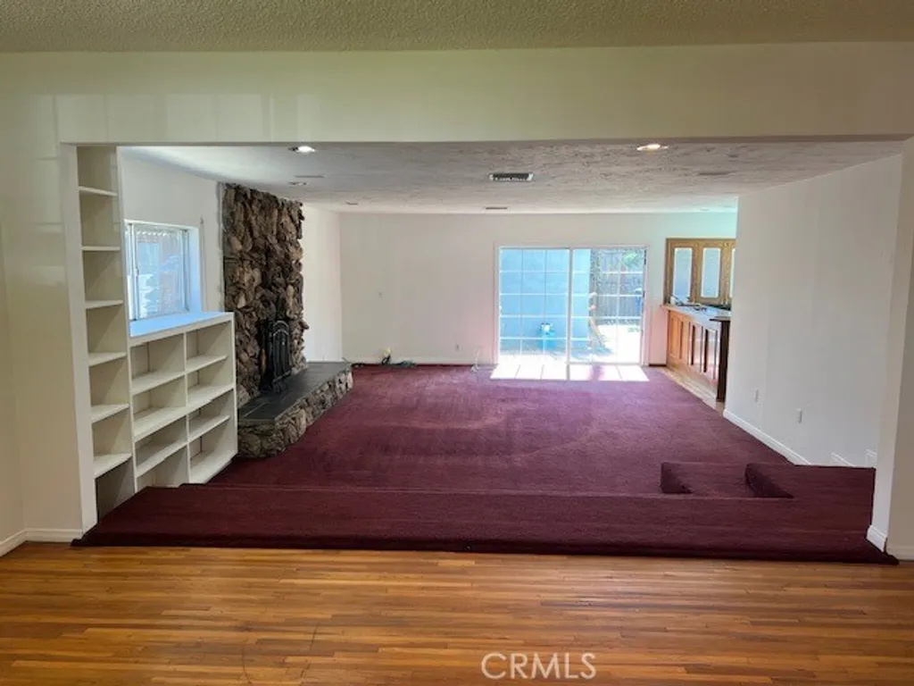 Additional image 3 of 16036 Septo St, North Hills, CA 91343