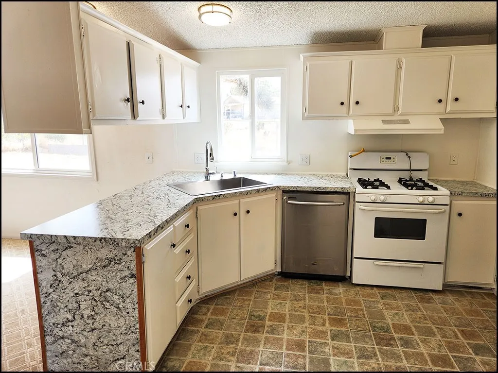 Additional image 26 of 12232 Sheep Creek Rd, Phelan, CA 92371