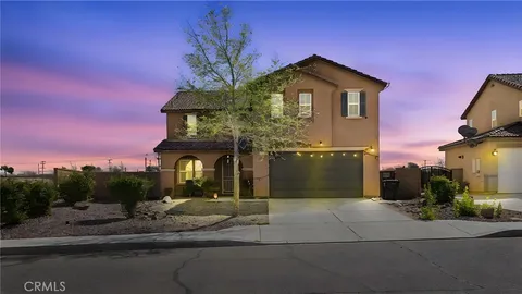 15995 Yosemite Street, Victorville, CA 92394 - MLS#: OC25068284