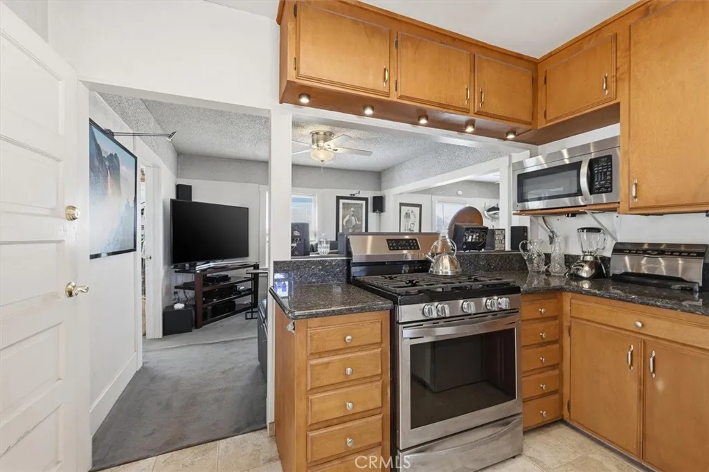 Additional image 22 of 610 Carnelian St, Redondo Beach, CA 90277
