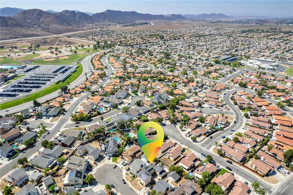 1453 Rabbit Peak Way, Hemet, CA 92545