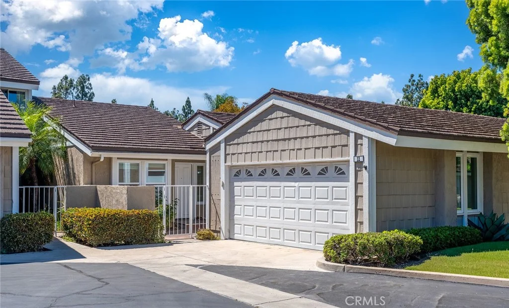 12 Primrose, Irvine, CA 92604 photo 3