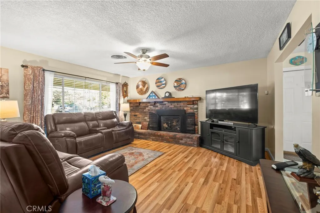 Additional image 30 of 705 Elm St, Tehachapi, CA 93561