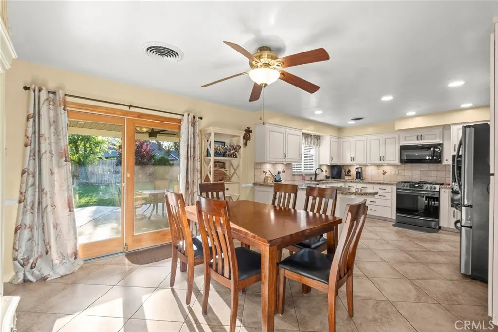 Additional image 10 of 705 Elm St, Tehachapi, CA 93561