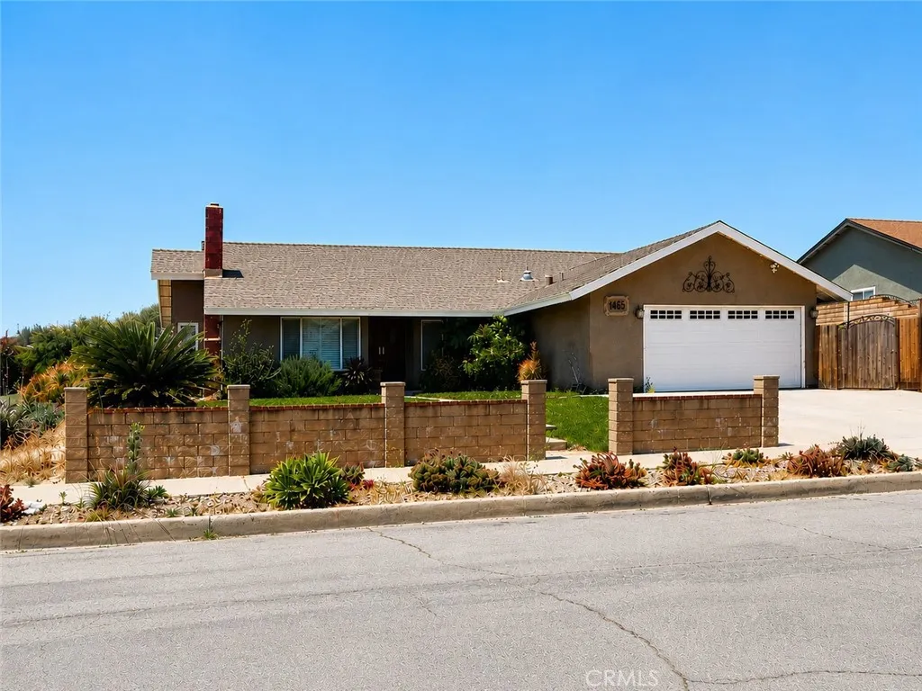 1455 N 13th Ave, Upland, CA 91786