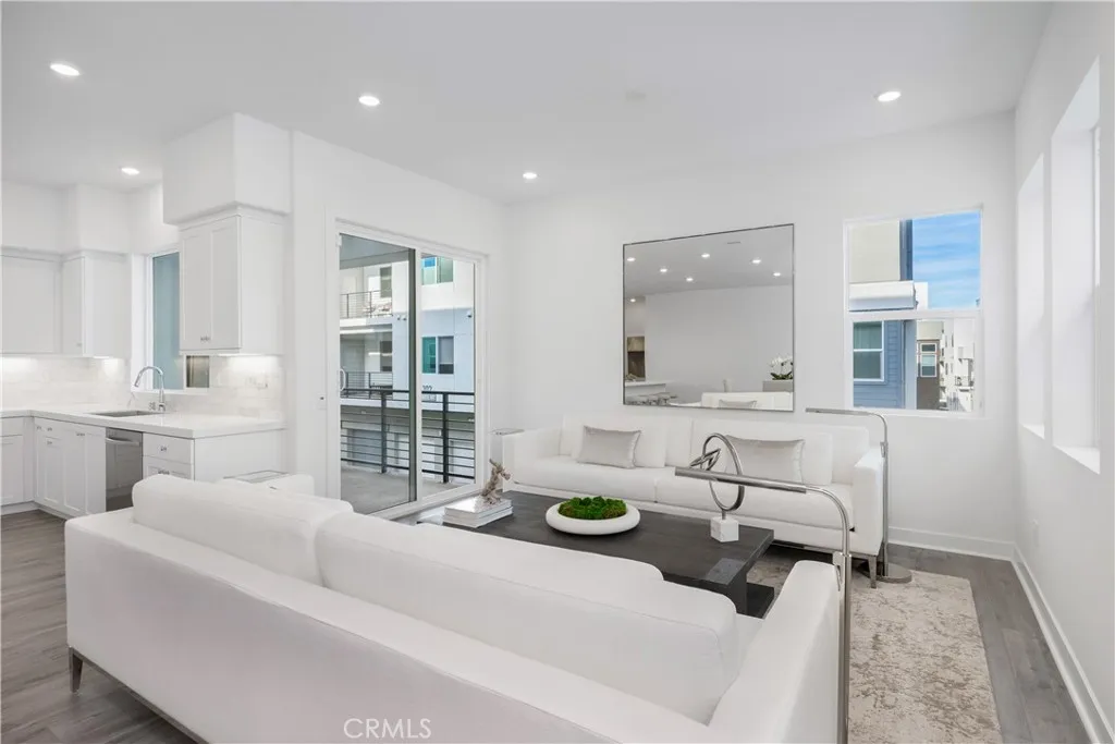 Additional image 5 of 27225 Cranmore Way Unit 101, Valencia, CA 91381