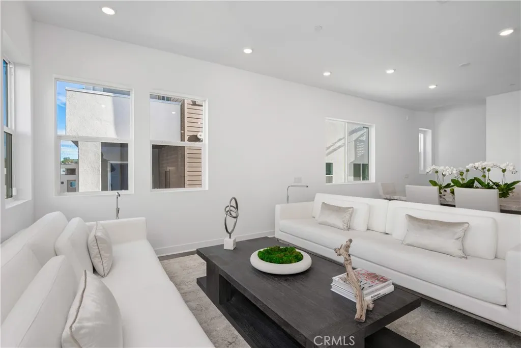 Additional image 6 of 27225 Cranmore Way Unit 101, Valencia, CA 91381