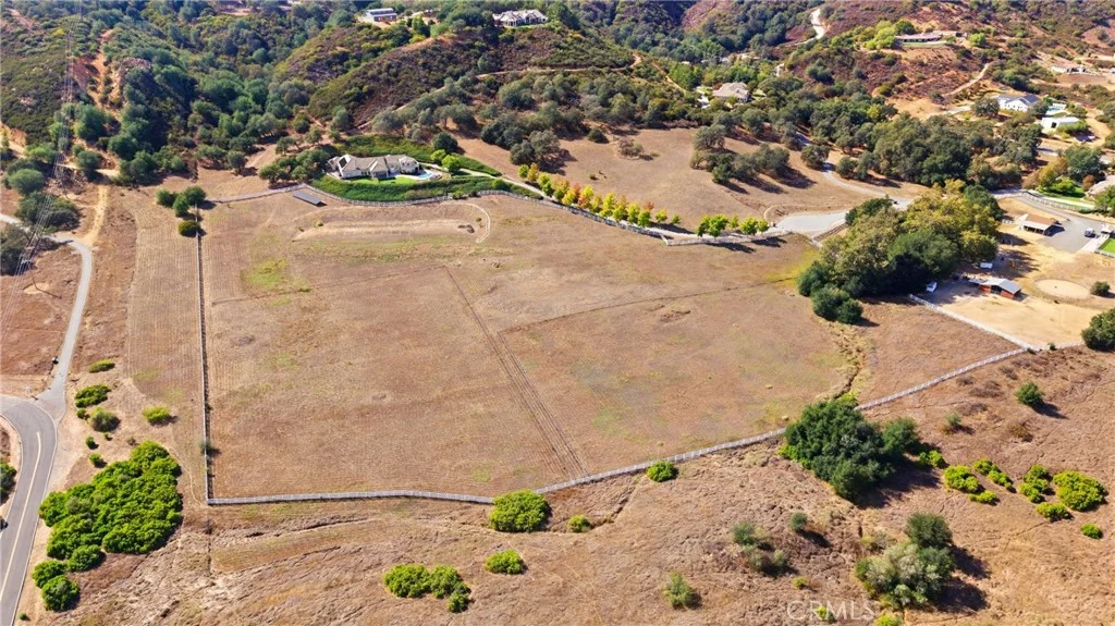 41653 Oak Trail Court, Murrieta, CA 92562