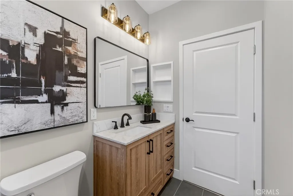 Additional image 76 of 141 S Roosevelt Avenue, Pasadena, CA 91107