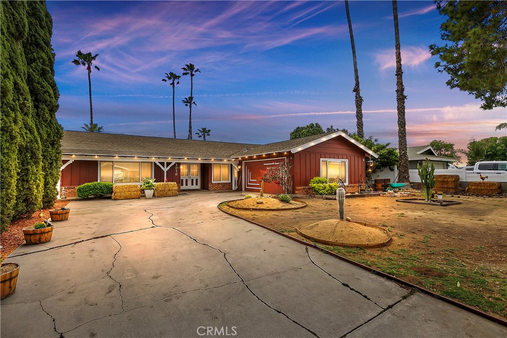 2070 Paddock Lane, Norco, CA 92860 - MLS#: IG23074802