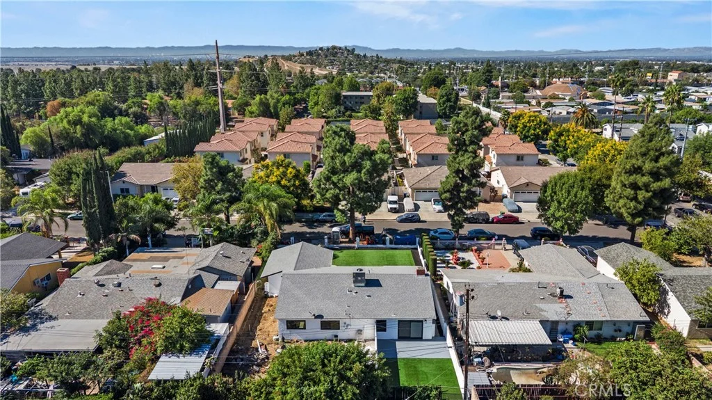 11336 Hunnewell Avenue, Sylmar, CA 91342