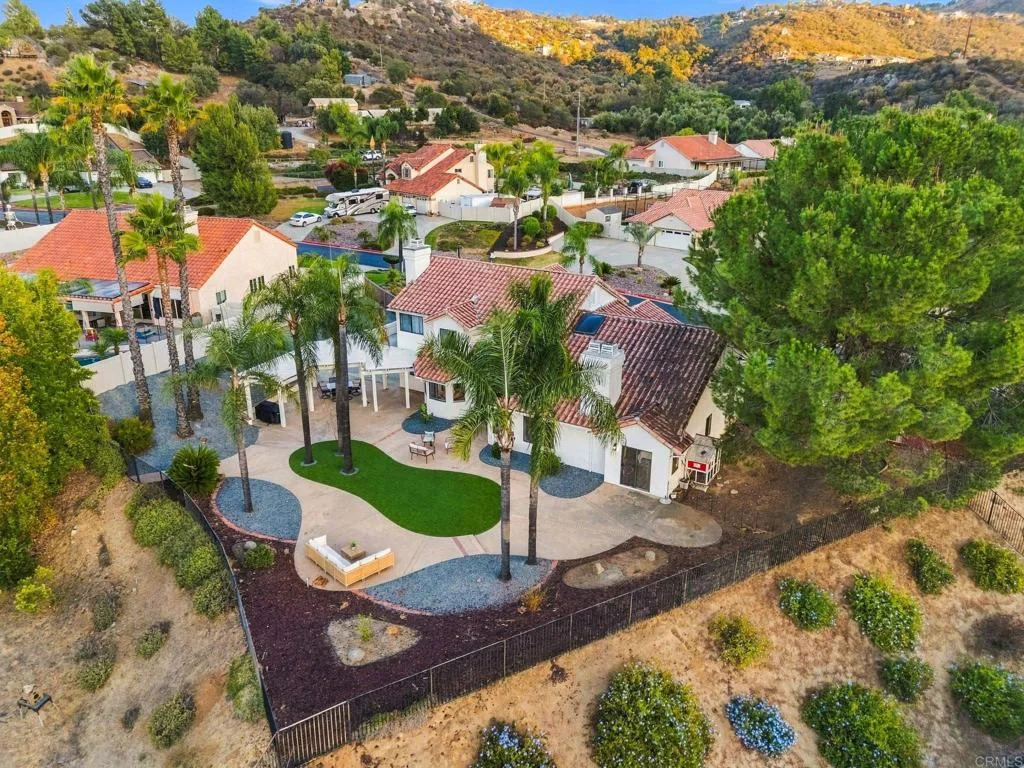8842 Summerhill, Alpine, CA 91901