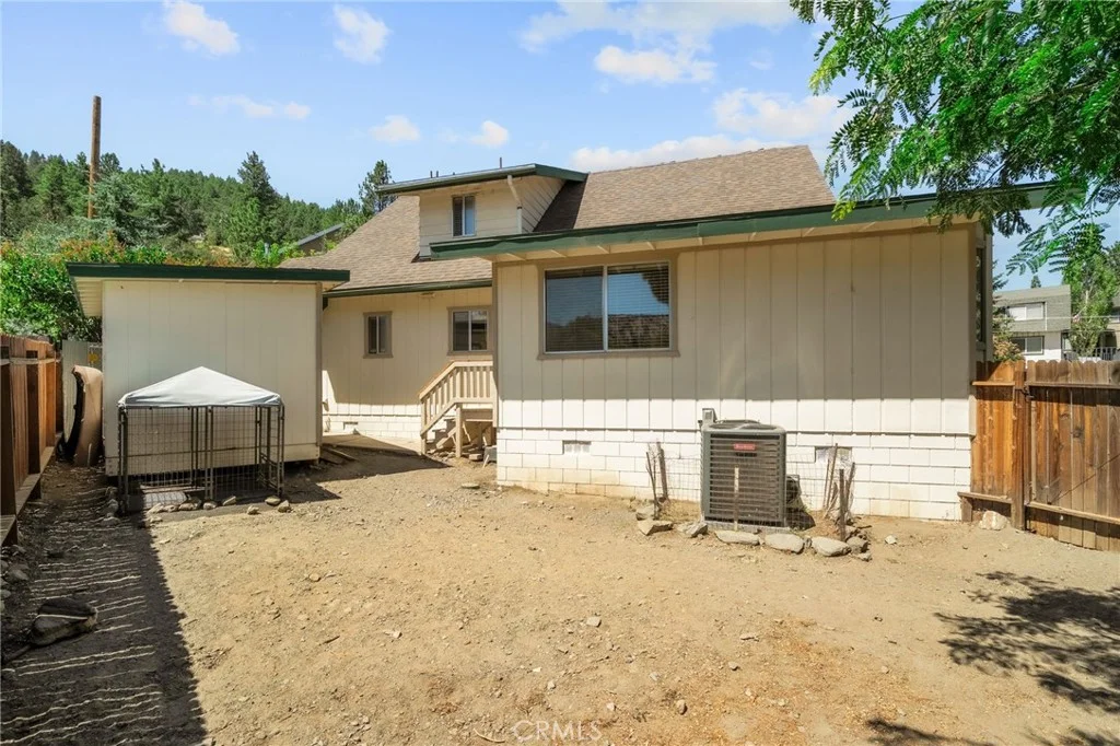 5313 Basel Dr, Wrightwood, CA 92397