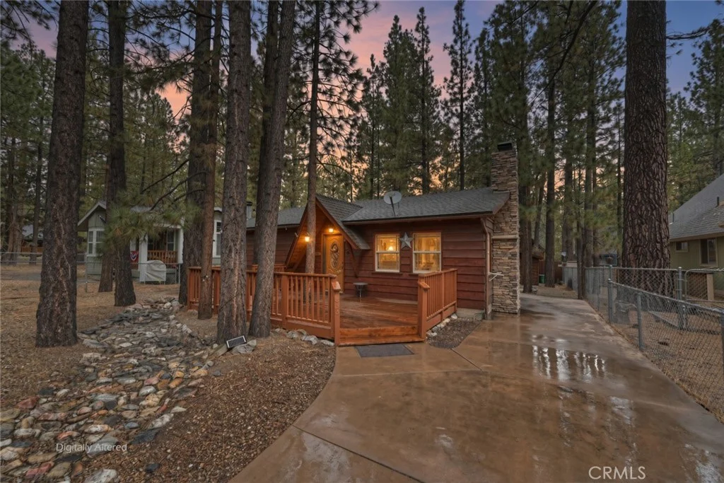 833 E Barker Blvd, Big Bear City, CA 92314