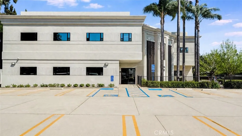 Additional image 10 of 821 E Chapel Street Unit 102, Santa Maria, CA 93454