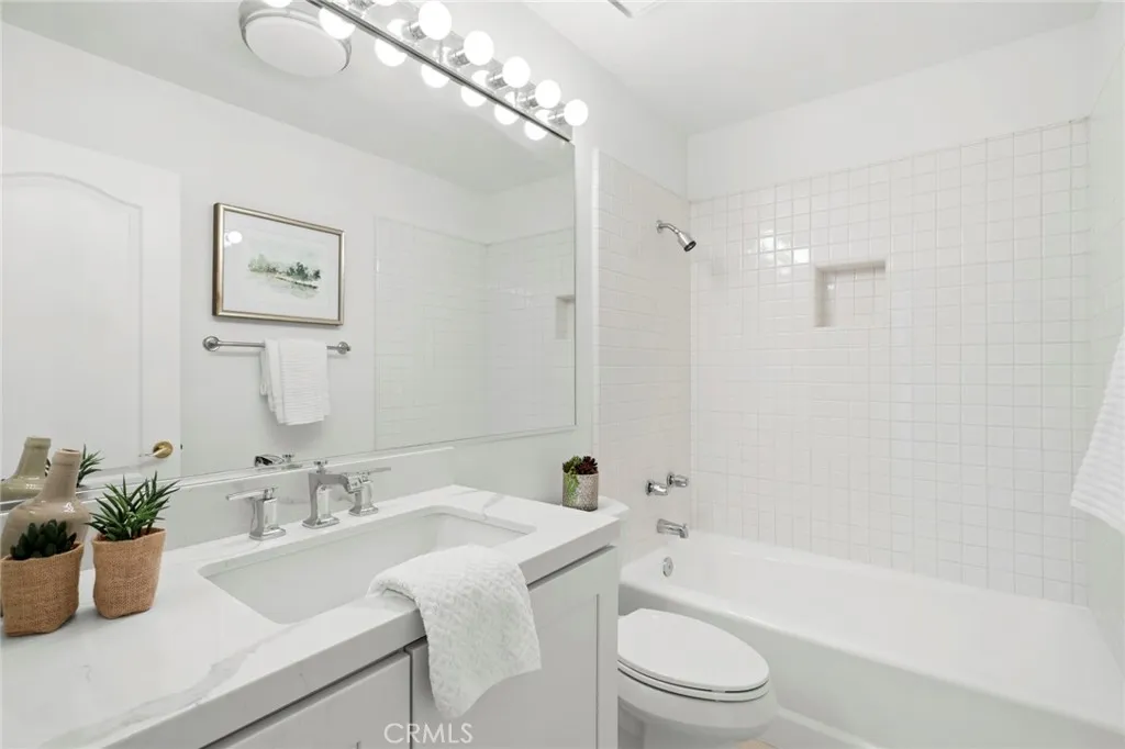 Additional image 23 of 43 Siena, Laguna Niguel, CA 92677