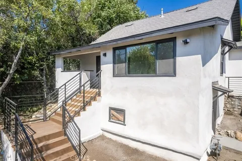 645 N Avenue 50 Ave, Los Angeles, CA MLS: SW25106213