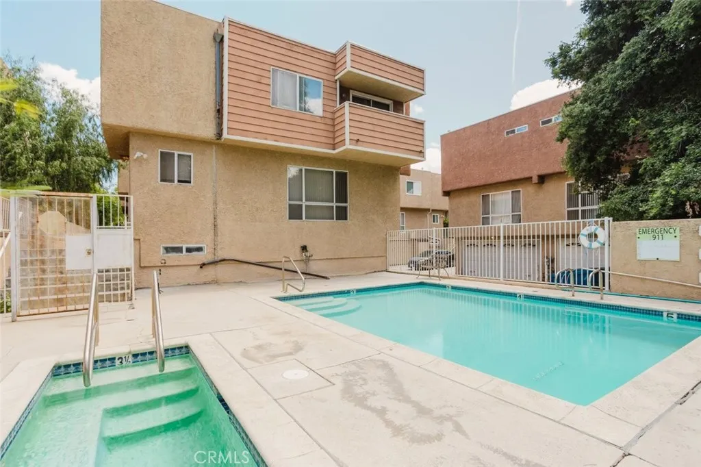 Additional image 76 of 7319 Hazeltine Avenue Unit 4, Van Nuys, CA 91405