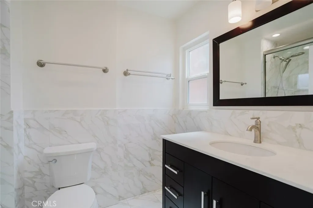 Additional image 69 of 7319 Hazeltine Avenue Unit 4, Van Nuys, CA 91405