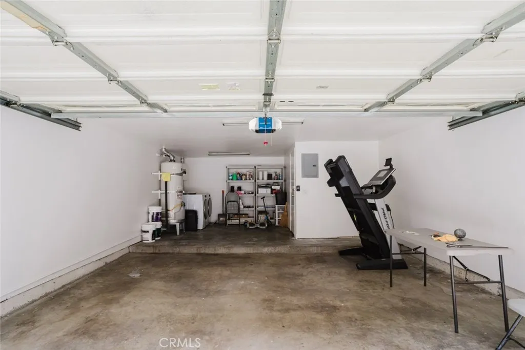Additional image 74 of 7319 Hazeltine Avenue Unit 4, Van Nuys, CA 91405